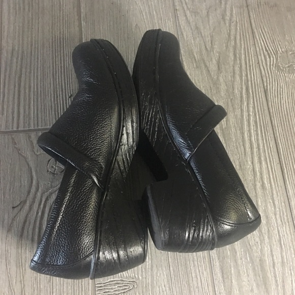 B.O.C. Black Nursing Clogs Size 7.5M - Picture 3 of 9